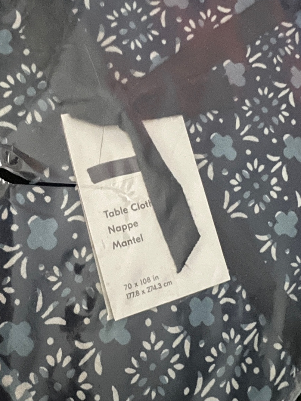 NWT West Elm Block Print Tablecloth Blue/White - Picture 2 of 2